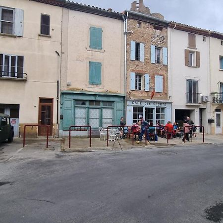 Gite De La Confluence Padern Bagian luar foto